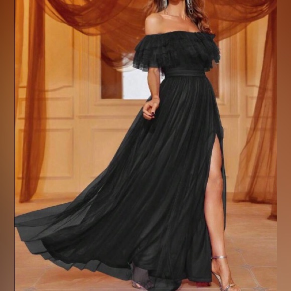 Luxe off shoulder mesh party formal gown dress - Picture 5 of 6